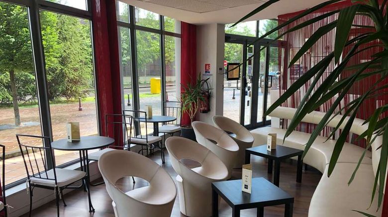 <b>Kyriad Charleville Mezieres Restaurant</b>. Images powered by <a href="https://iceportal.shijigroup.com/" title="IcePortal" target="_blank">IcePortal</a>.