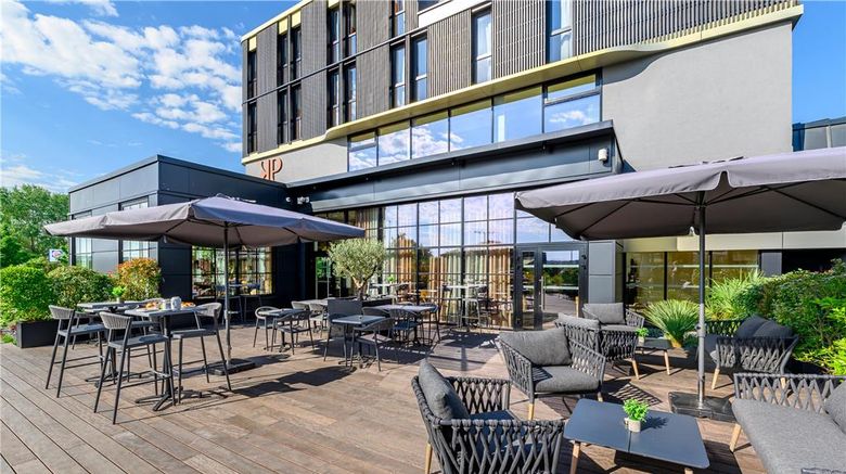 <b>Kyriad Compiegne Exterior</b>. Images powered by <a href="https://iceportal.shijigroup.com/" title="IcePortal" target="_blank">IcePortal</a>.