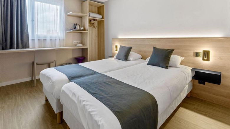 <b>Kyriad Deauville St Arnoult Room</b>. Images powered by <a href="https://iceportal.shijigroup.com/" title="IcePortal" target="_blank">IcePortal</a>.