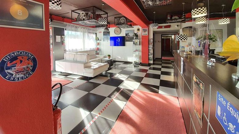 <b>Kyriad Design ENZO Cannes Ecluse Lobby</b>. Images powered by <a href="https://iceportal.shijigroup.com/" title="IcePortal" target="_blank">IcePortal</a>.
