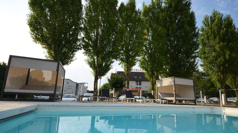 <b>Hotel Kyriad Dijon Mirande Pool</b>. Images powered by <a href="https://iceportal.shijigroup.com/" title="IcePortal" target="_blank">IcePortal</a>.