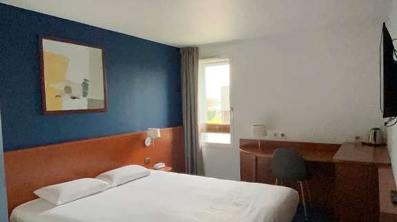 <b>Hotel Kyriad Evreux -Netreville Room</b>. Images powered by <a href="https://iceportal.shijigroup.com/" title="IcePortal" target="_blank">IcePortal</a>.