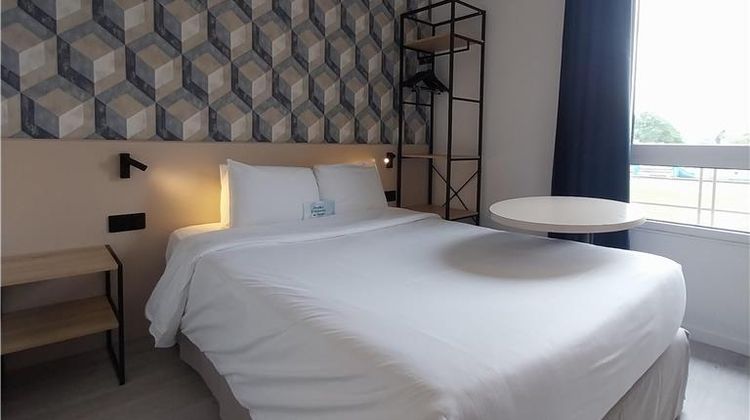 Hotel Kyriad La Fleche Room