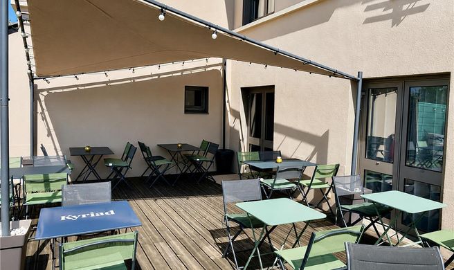 Hotel Kyriad La Fleche Exterior