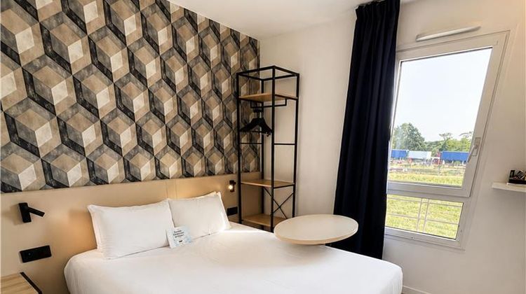 Hotel Kyriad La Fleche Room