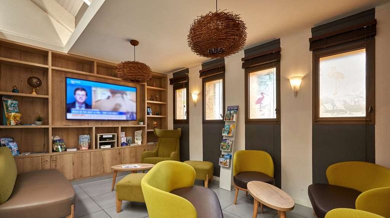 <b>Kyriad La Roche-sur-Yon Lobby</b>. Images powered by <a href="https://iceportal.shijigroup.com/" title="IcePortal" target="_blank">IcePortal</a>.
