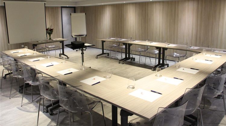 Kyriad La Rochelle Centre Meeting