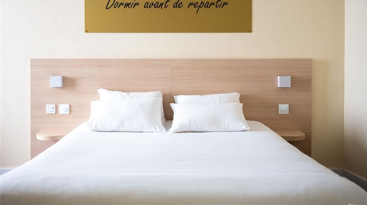 Kyriad Hotel Lamballe Room