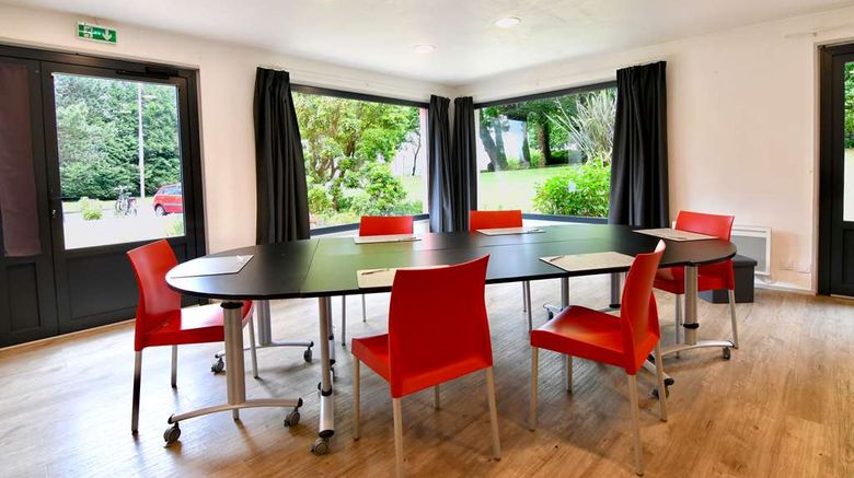 <b>Hotel Kyriad Lannion Meeting</b>. Images powered by <a href="https://iceportal.shijigroup.com/" title="IcePortal" target="_blank">IcePortal</a>.