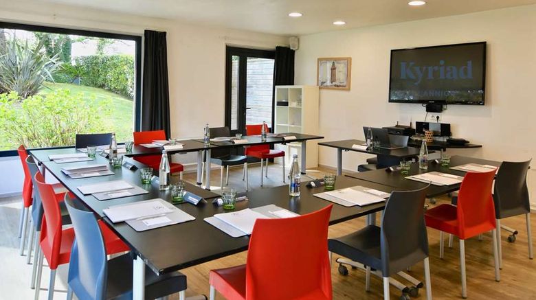 <b>Hotel Kyriad Lannion Meeting</b>. Images powered by <a href="https://iceportal.shijigroup.com/" title="IcePortal" target="_blank">IcePortal</a>.