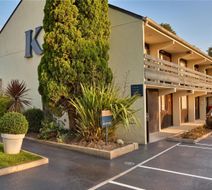 Hotel Kyriad Lannion Exterior