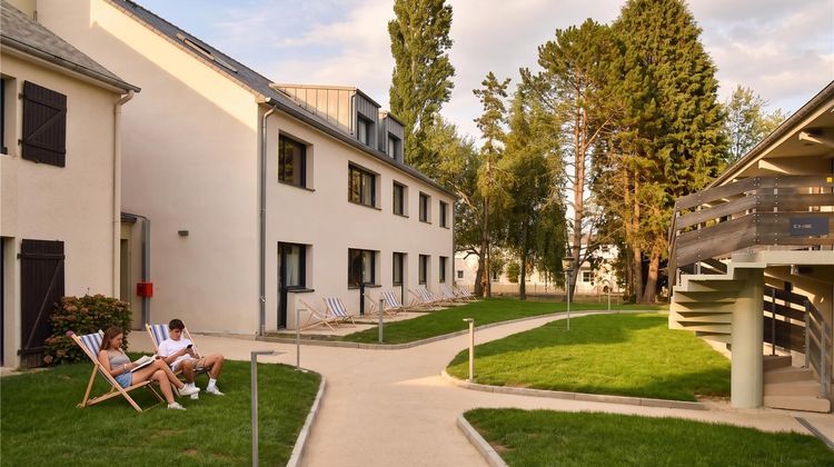 Hotel Kyriad Lannion Exterior
