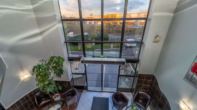 <b>Hotel Kyriad Lobby</b>. Images powered by <a href="https://iceportal.shijigroup.com/" title="IcePortal" target="_blank">IcePortal</a>.