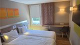 Kyriad - Lyon St Bonnet de Mure Room