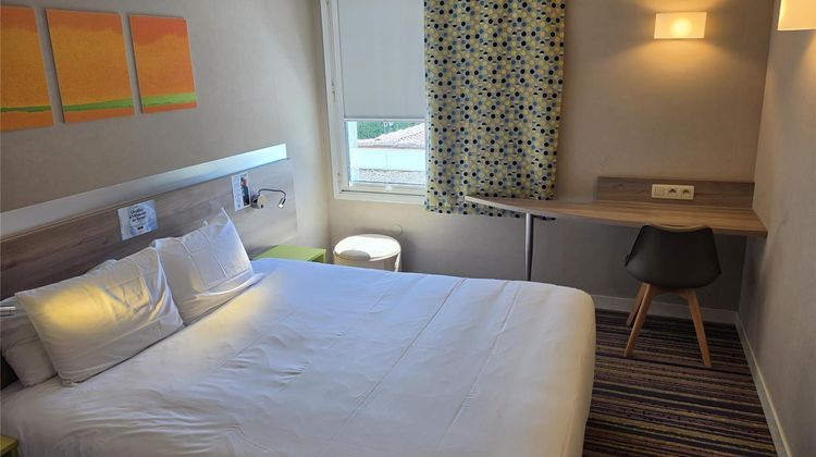 Kyriad - Lyon St Bonnet de Mure Room