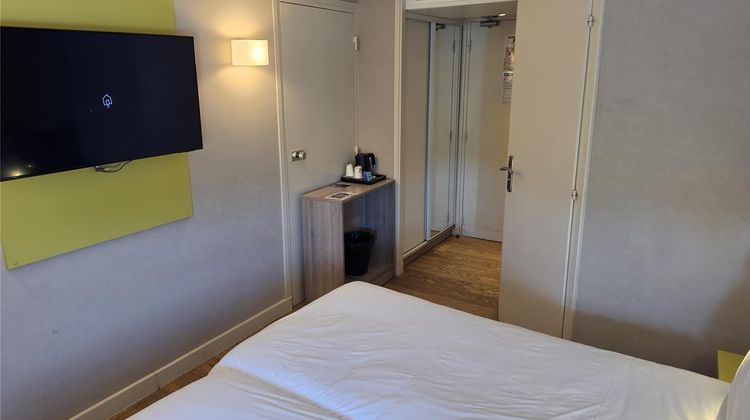 Kyriad - Lyon St Bonnet de Mure Room
