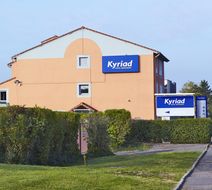 Kyriad Hotel Lyon Saint Genis Exterior
