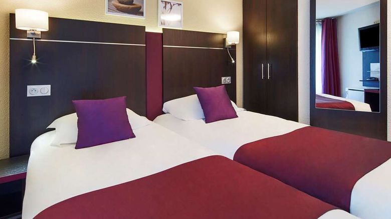 <b>Kyriad Hotel de Meaux Room</b>. Images powered by <a href="https://iceportal.shijigroup.com/" title="IcePortal" target="_blank">IcePortal</a>.