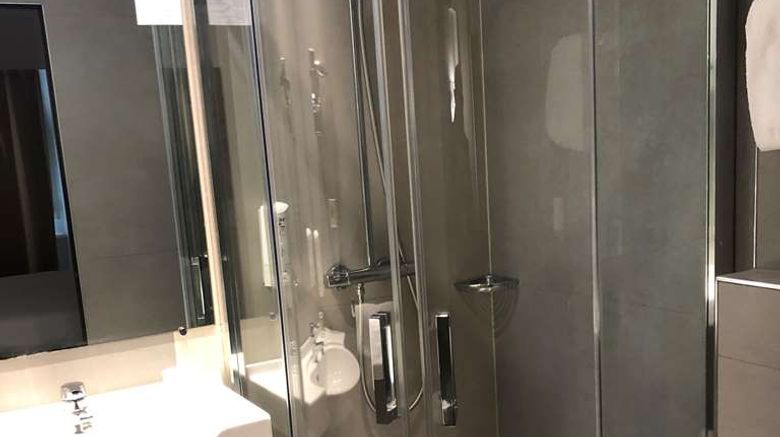 <b>Kyriad Montbeliard - Sochaux Suite</b>. Images powered by <a href="https://iceportal.shijigroup.com/" title="IcePortal" target="_blank">IcePortal</a>.