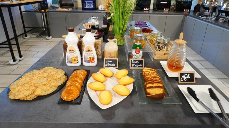 <b>Hotel Kyriad Montpellier-Aeroport Restaurant</b>. Images powered by <a href="https://iceportal.shijigroup.com/" title="IcePortal" target="_blank">IcePortal</a>.