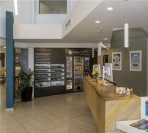 Kyriad Montpellier Est Lunel Lobby