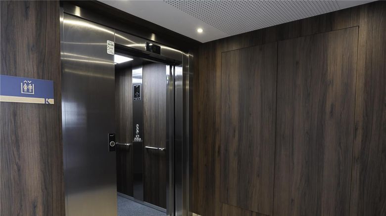 <b>Kyriad Montpellier Sud - Lattes Lobby</b>. Images powered by <a href="https://iceportal.shijigroup.com/" title="IcePortal" target="_blank">IcePortal</a>.