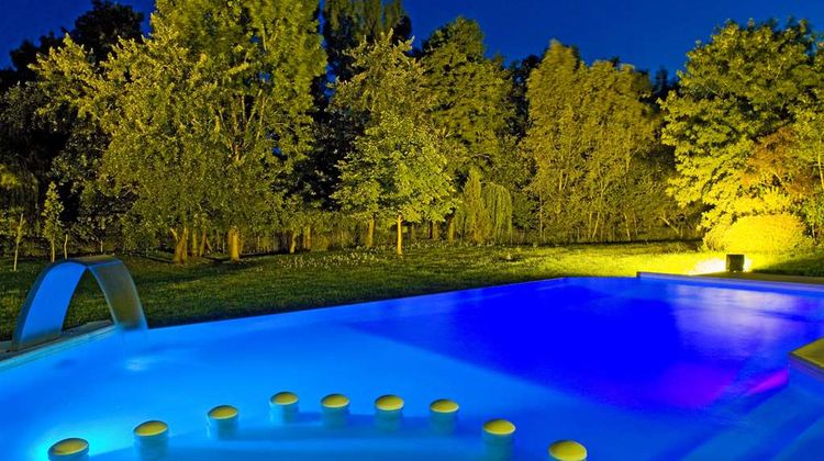 Kyriad Hotel Nantes Sud Pool