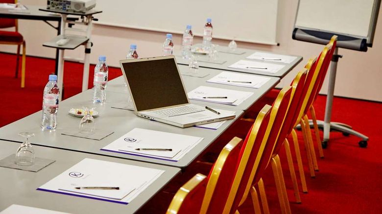 <b>Kyriad Hotel Nantes Sud Meeting</b>. Images powered by <a href="https://iceportal.shijigroup.com/" title="IcePortal" target="_blank">IcePortal</a>.