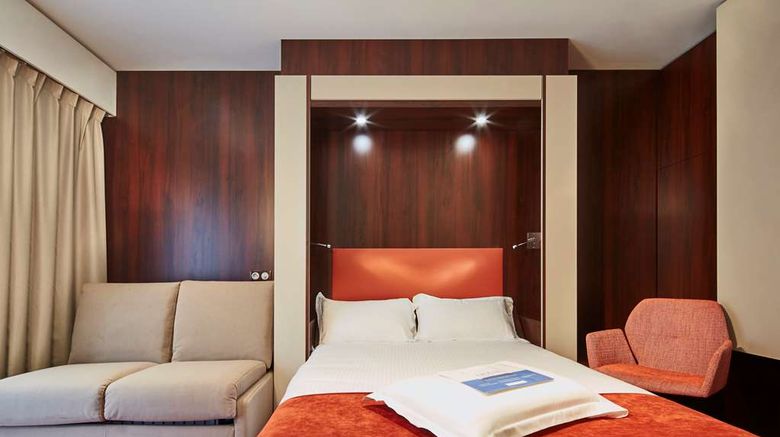 <b>Kyriad Hotel Nantes Sud Room</b>. Images powered by <a href="https://iceportal.shijigroup.com/" title="IcePortal" target="_blank">IcePortal</a>.