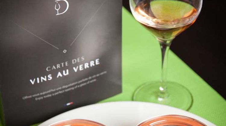 Kyriad Niort Hotel Restaurant