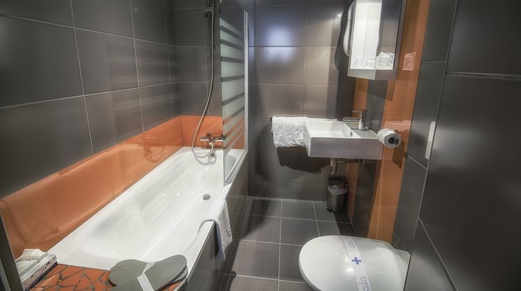 Kyriad Hotel Orange Centre Room