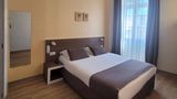 Kyriad Hotel Orange Centre Room