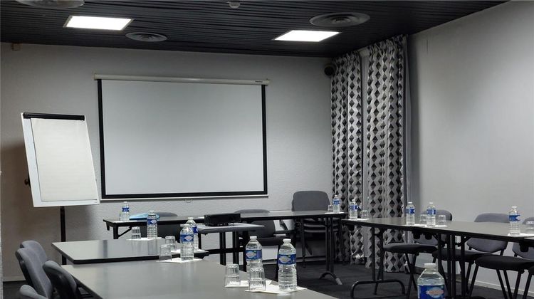 Hotel Kyriad Meeting