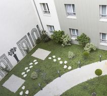 Kyriad Paris 18 - Porte de Clignancourt Exterior