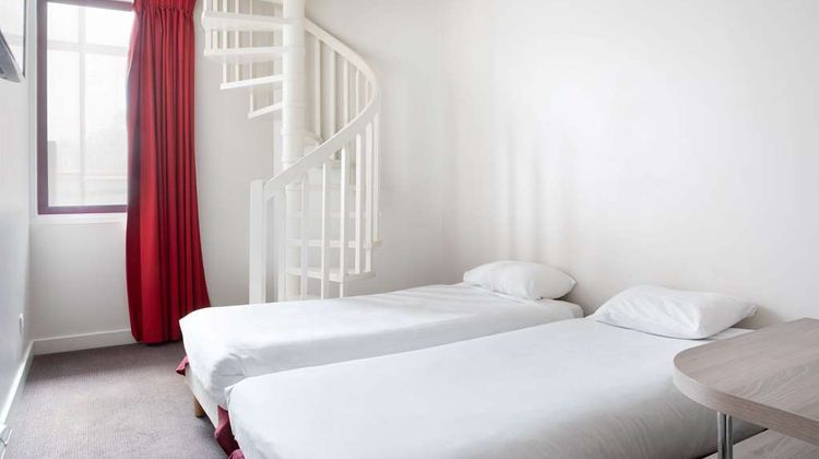 Kyriad Paris Est - Porte de Bercy Room