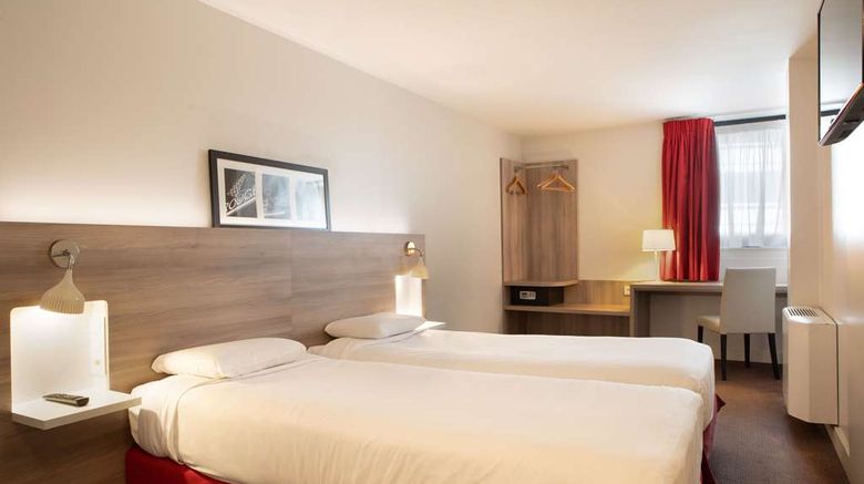 <b>Kyriad Paris Est - Porte de Bercy Room</b>. Images powered by <a href="https://iceportal.shijigroup.com/" title="IcePortal" target="_blank">IcePortal</a>.
