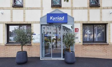 Kyriad Paris Ouest Bezons La Defense