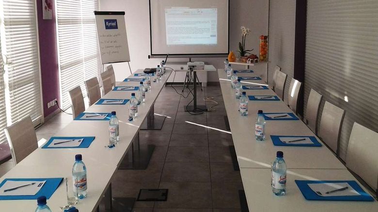 <b>Kyriad Perpignan Sud Meeting</b>. Images powered by <a href="https://iceportal.shijigroup.com/" title="IcePortal" target="_blank">IcePortal</a>.