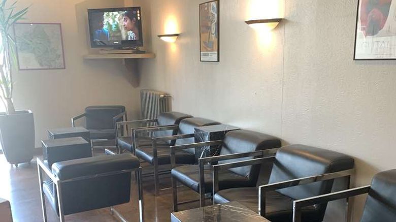 <b>Kyriad Rodez Gare Lobby</b>. Images powered by <a href="https://iceportal.shijigroup.com/" title="IcePortal" target="_blank">IcePortal</a>.