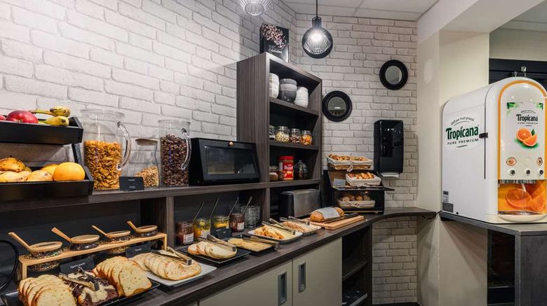 <b>Hotel Kyriad St Brieuc Restaurant</b>. Images powered by <a href="https://iceportal.shijigroup.com/" title="IcePortal" target="_blank">IcePortal</a>.