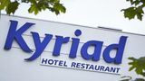 Hotel Kyriad Saint Quentin en Yvelines Exterior