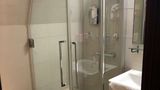 Hotel Kyriad Saint Quentin en Yvelines Room