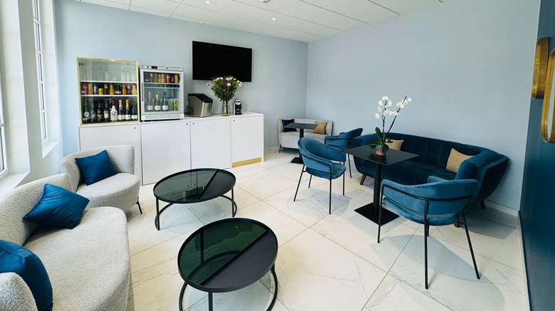 <b>Kyriad Saumur Centre Restaurant</b>. Images powered by <a href="https://iceportal.shijigroup.com/" title="IcePortal" target="_blank">IcePortal</a>.