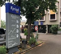 Hotel Kyriad Exterior