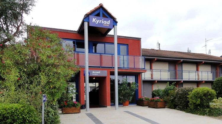 Kyriad Toulouse Roques Exterior