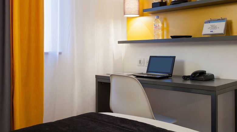 <b>Hotel Kyriad Tours-St Pierr des Corps Room</b>. Images powered by <a href="https://iceportal.shijigroup.com/" title="IcePortal" target="_blank">IcePortal</a>.