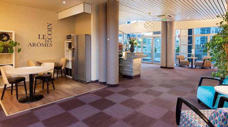 <b>Hotel Kyriad Tours-St Pierr des Corps Lobby</b>. Images powered by <a href="https://iceportal.shijigroup.com/" title="IcePortal" target="_blank">IcePortal</a>.