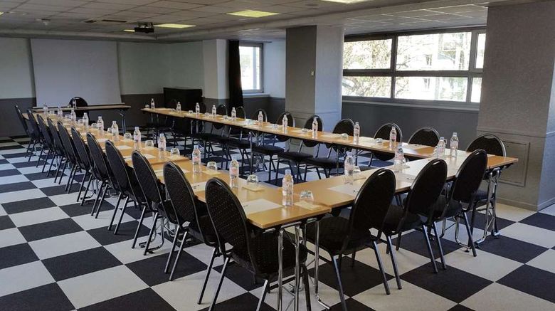 <b>Hotel Kyriad Tours-St Pierr des Corps Meeting</b>. Images powered by <a href="https://iceportal.shijigroup.com/" title="IcePortal" target="_blank">IcePortal</a>.