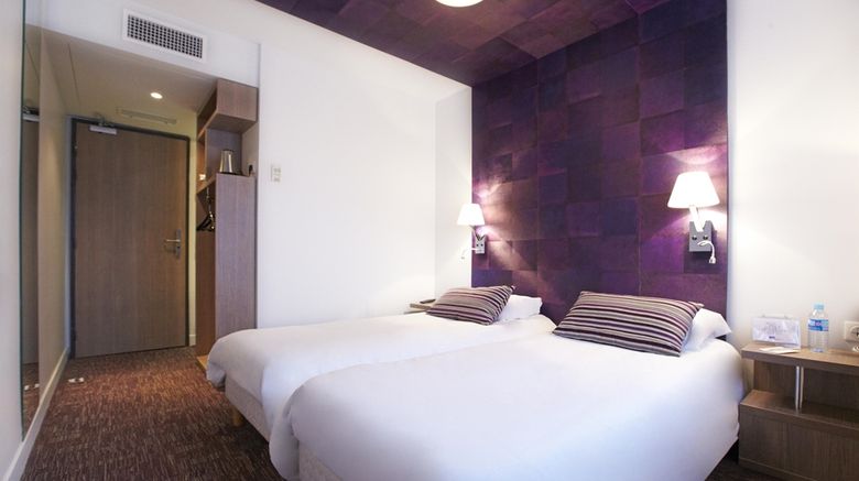 <b>Kyriad Valence Nord Room</b>. Images powered by <a href="https://iceportal.shijigroup.com/" title="IcePortal" target="_blank">IcePortal</a>.