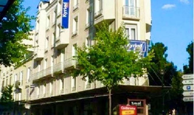 Kyriad Vichy Hotel Exterior